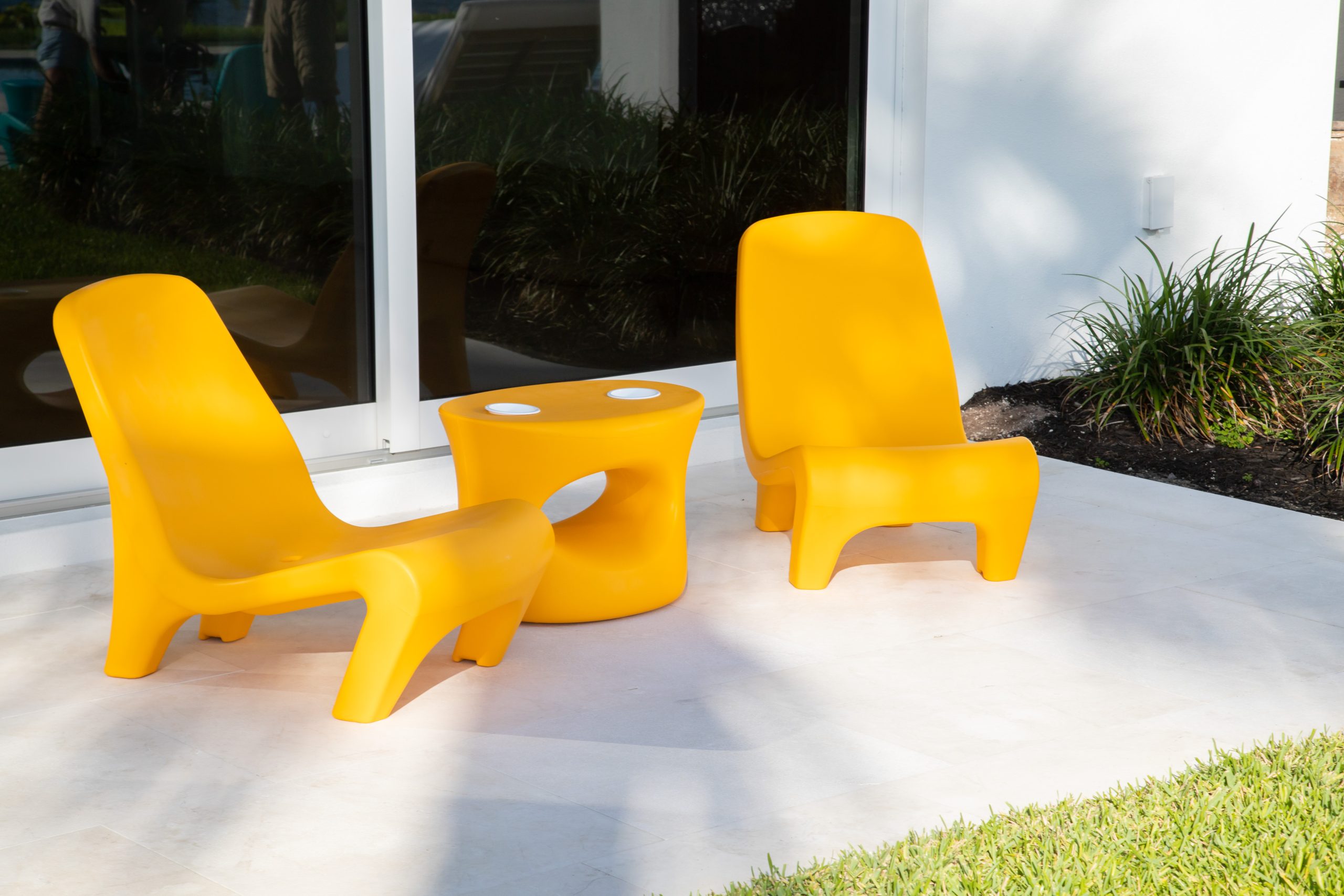 Freelo Yellow – patio 1